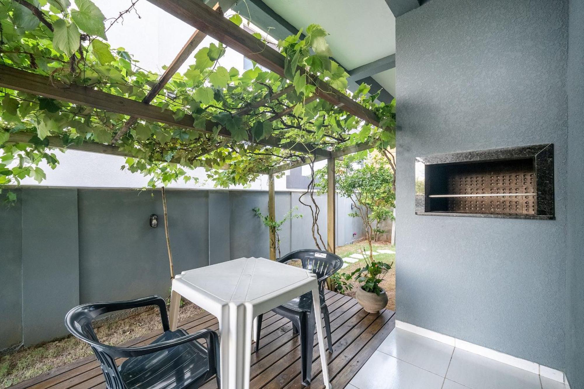Apto Girassol 200m Da By Achei Florianopolis