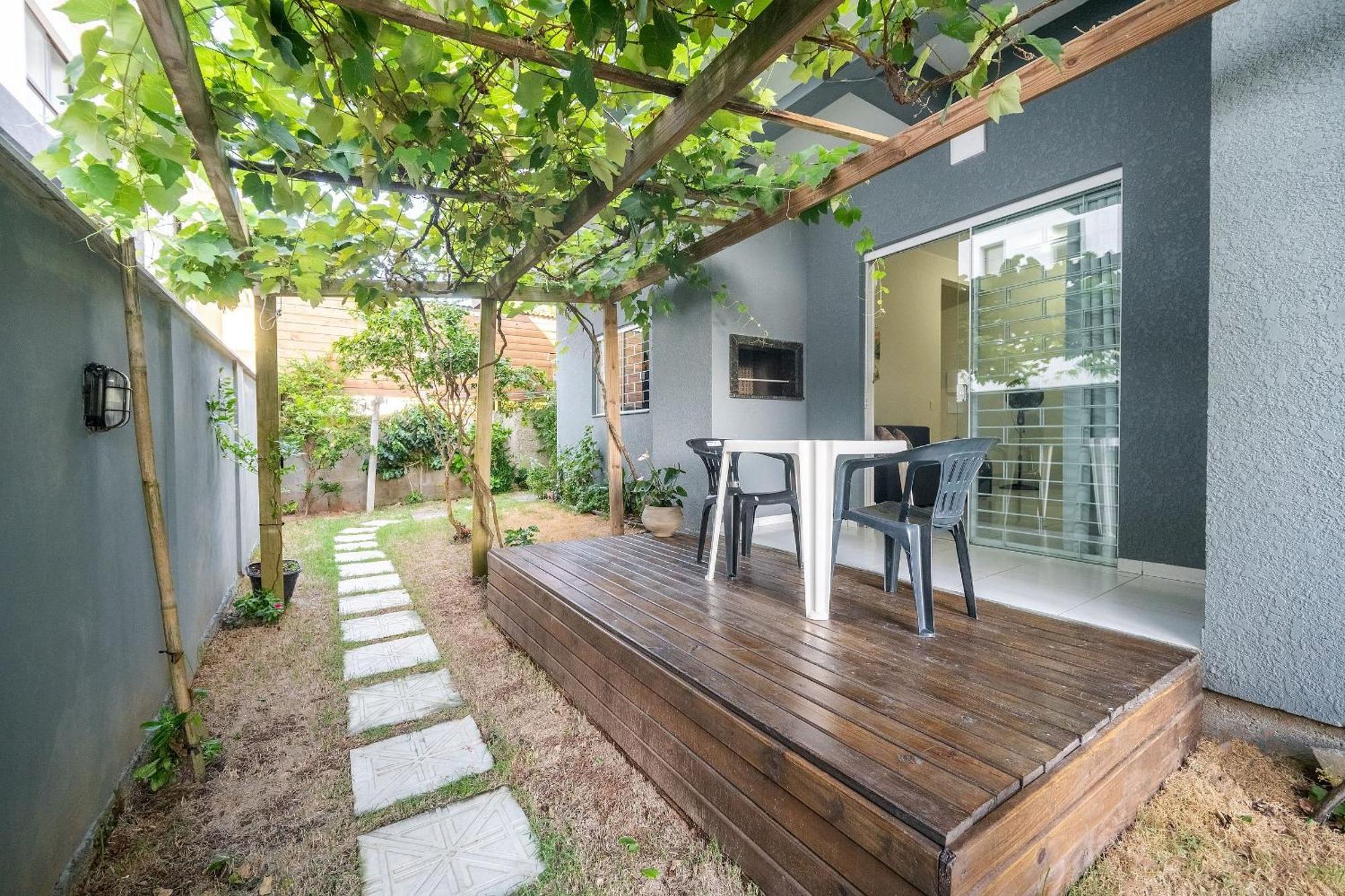 Apartamento Apto Girassol 200m Da By Achei *